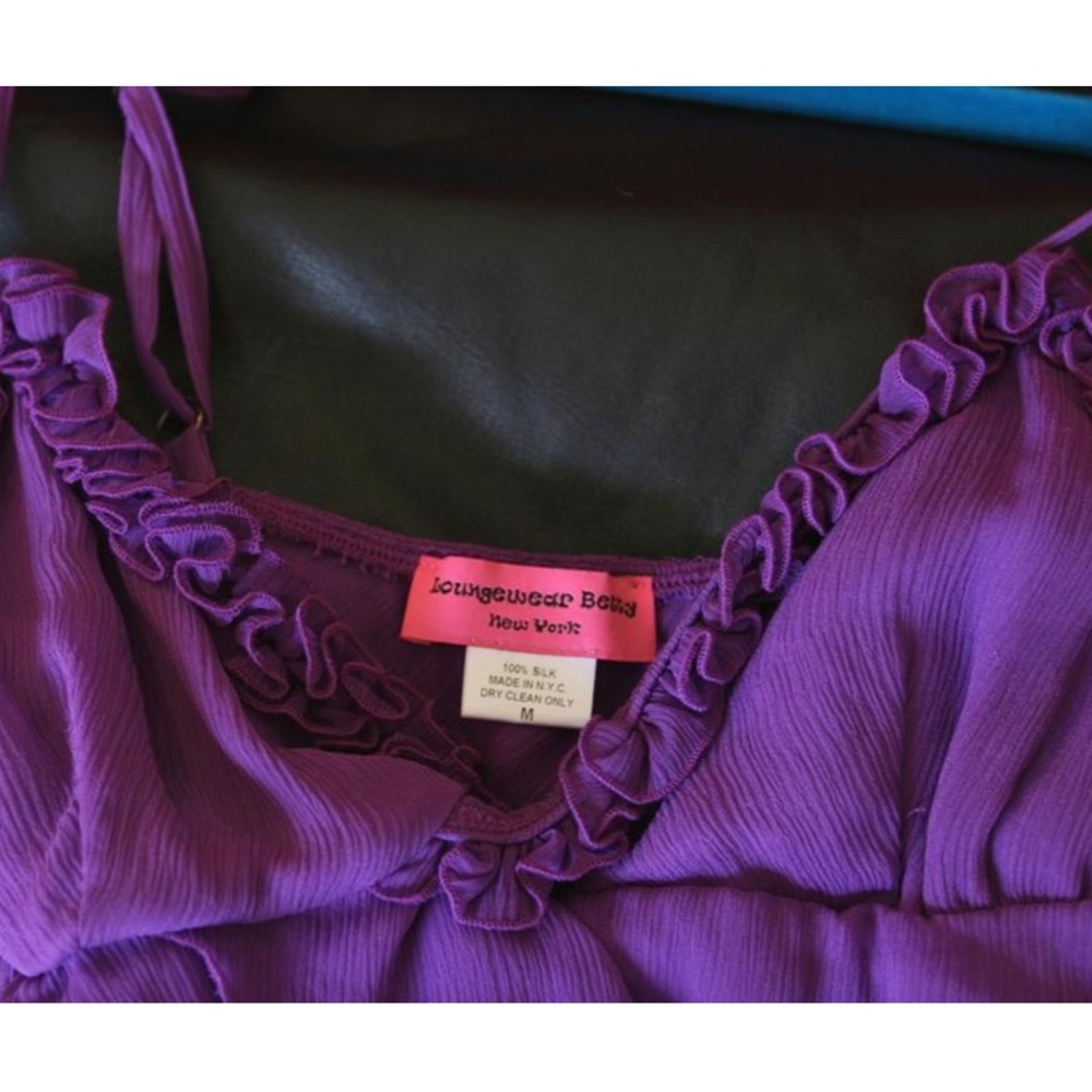 LOUNGEWEAR BETTY Purple Silk Ruffle Camisole - Picture 5 of 5